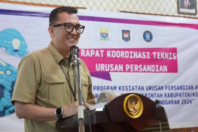 
					Diduga Ada Nepotisme, Diskominfo Jambi Tidak Transparan