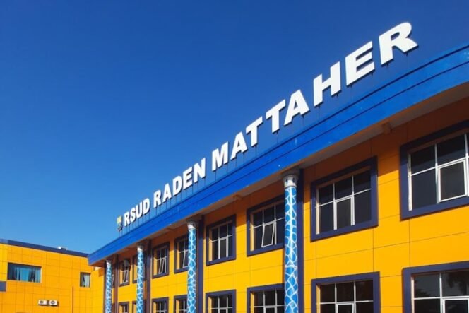 
					RSUD Rden Mattaher Jambi