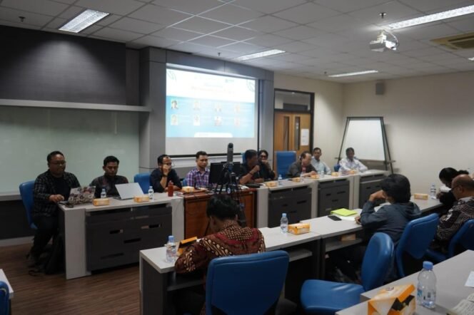 
					Desanomia Kampus Tani Gelar Diskusi Panel “Pertemuan Dua Tradisi” di FISIPOL UGM